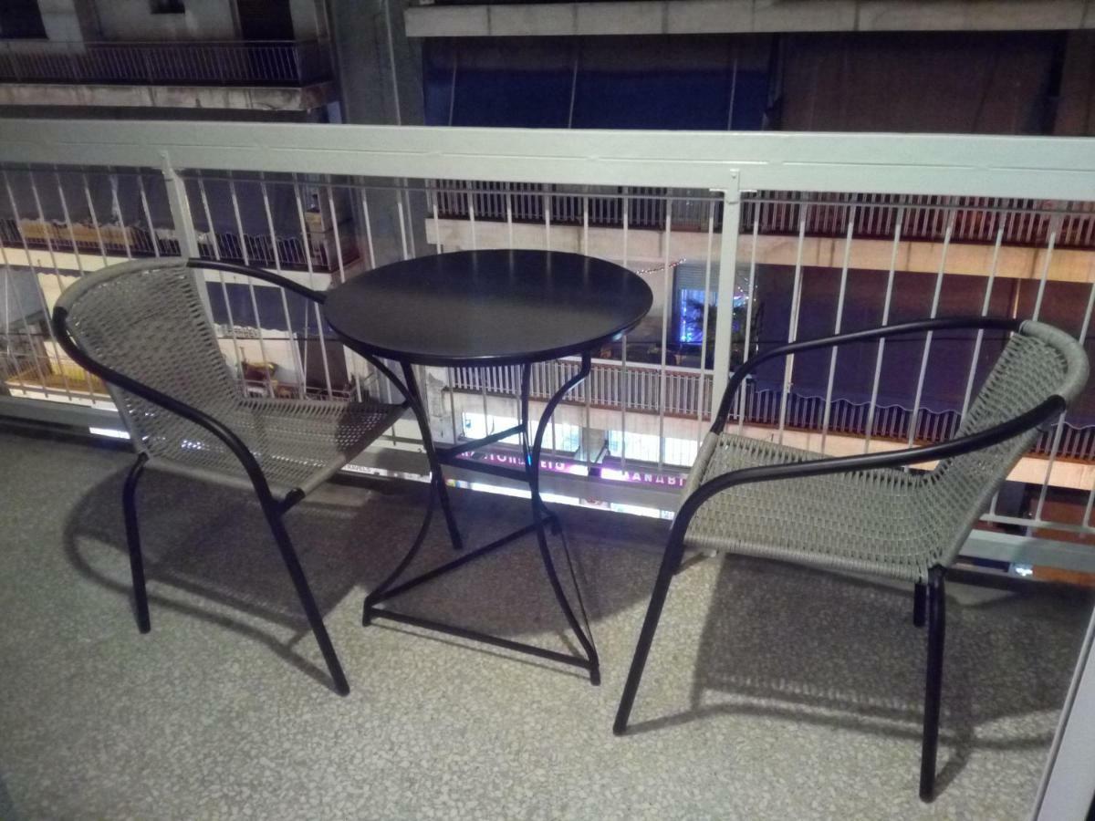 New Studio Next To Metro For 2 People Афіни Екстер'єр фото
